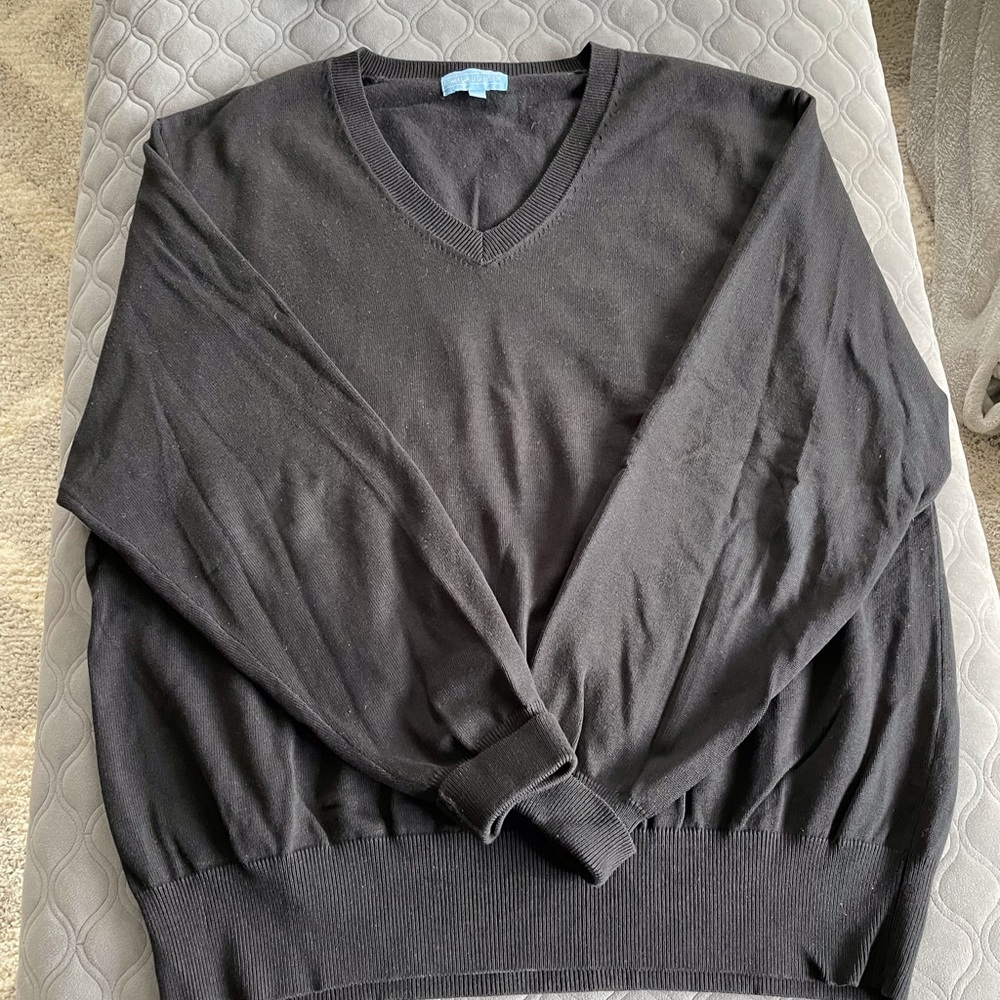 J. McLaughlin Men’s V-Neck Sweater, Black, Size Large